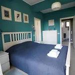 Homey Obor Апартаменти *