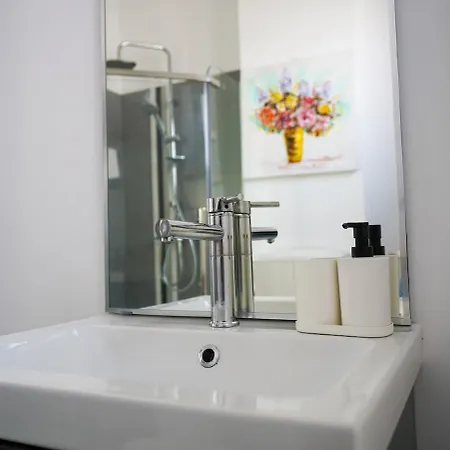 Homey Obor Apartament *